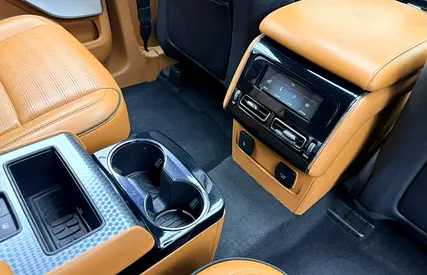2020 Lincoln AVIATOR — миниатюра 19
