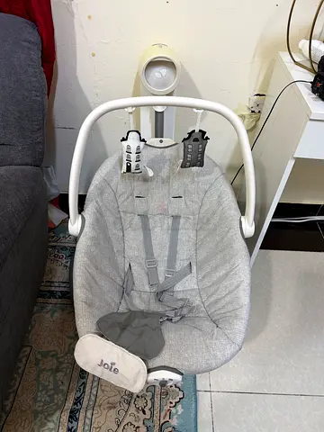Joie baby swing/rocker in light grey - good condition