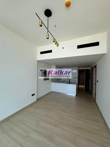Spacious 1 BR | Pool View | Getting Vacant