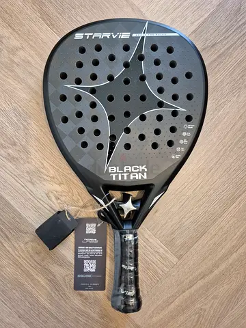 StarVie Black Titan - Padel Racket (brand new)