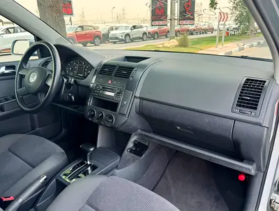 2004 Volkswagen POLO 缩略图 17