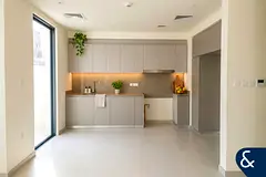 Landscaped | Motivated | Vacant On Transfer