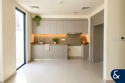Landscaped | Motivated | Vacant On Transfer
