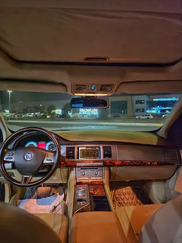 2011 Jaguar XF 照片 7