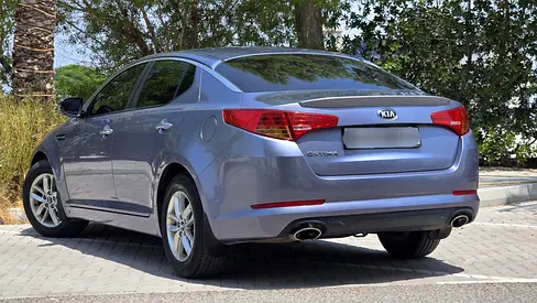 2013 KIA OPTIMA photo 4