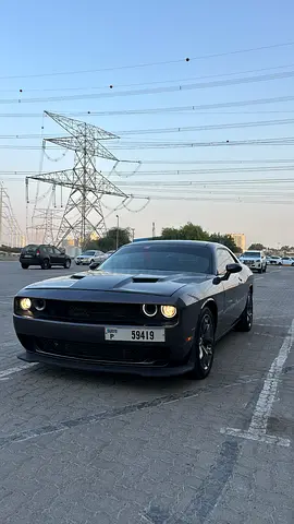 2016 Dodge Challenger SXT Plus (Canadian Specs)