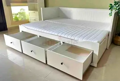 Ikea hemnes day bed with mattress 2