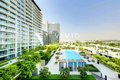 GOLF VIEW | BRAND NEW | LARGE LAYOUT