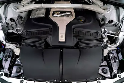 2026 Aston Martin DBX 缩略图 17