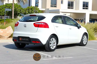 2014 KIA RIO — фото 6