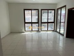 Bright 1BR | Unfurnished | Prime location