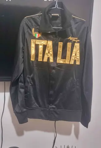 Italia black and golden hoodie