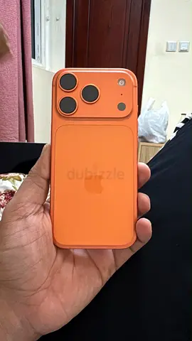 iPhone 17 pro 256 gb. 6 months warranty available. 98% battery