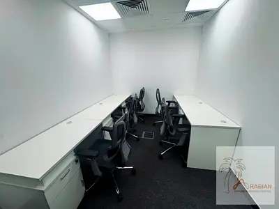 200 SQFT Office for Rent in Bur Dubai | 2 Min Walk to Metro | Window View | AED 38,000