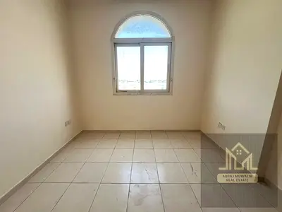 Good looking like a beautiful apartment 1bhk neat and clean family building school are just in 30k