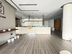 🔥 1 Month FREE | Luxury Shop in Prime Location | Huge Size | Ready-to-Move Business Space