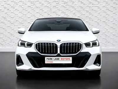 BMW 520i M-SPORT | UNDER OFFICIAL BMW AGMC WARRANTY AND SERVICE CONTRACT-1