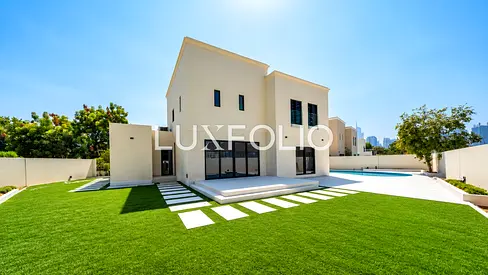 Exclusive | 5 Bedrooms | Brand New | Large Plot |