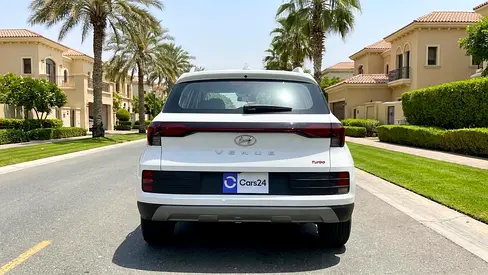 صورة 4 لـ 2025 Hyundai VENUE