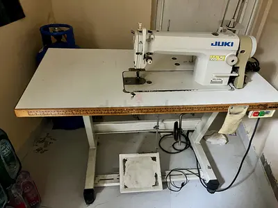 JUKI Industrial Sewing Machine with Table and Motor - Good Working Condition