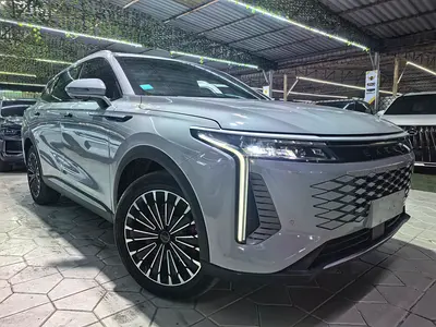 *** FINANCE, GCC, PLUG IN HYBRID, TOP SPECS ***
