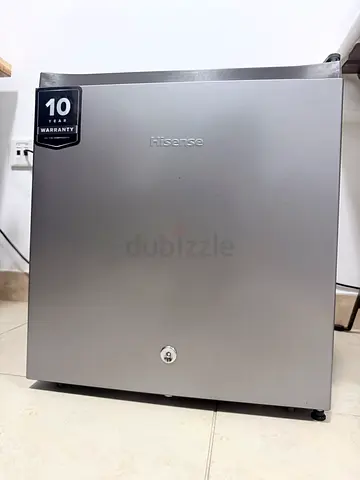 Hisense Compact Mini Fridge - Silver, Good Working Condition