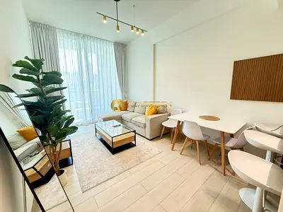 1BHK Furnished | High Floor | Bright Unit