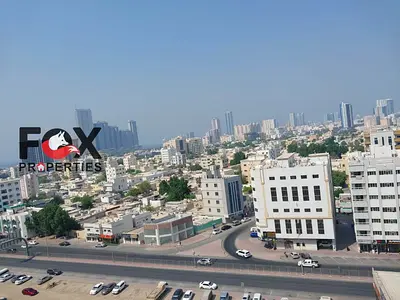 غرفة وصالة للإيجار السنوي في الراشدية 3 مع تكييف مجاني وبلكونة