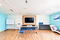 Flexible Move-in | Unfurnished | Next to Metro