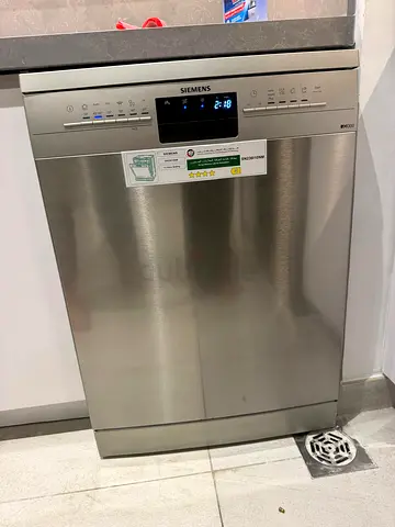 Siemens IQ300 Dishwasher three racks