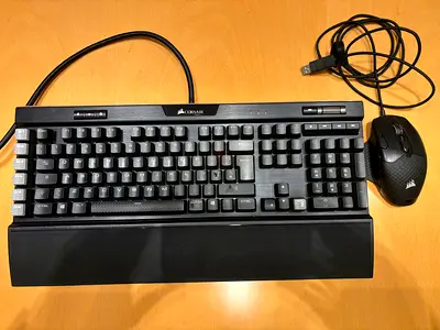 Corsair Wired Mechanical Keyboard with Corsair Wired Mouse - Optimal Condition