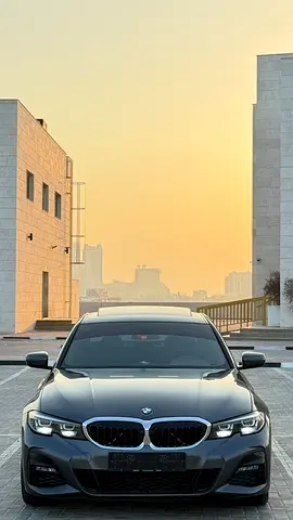 بي ام دبليو 330i موديل 2019
