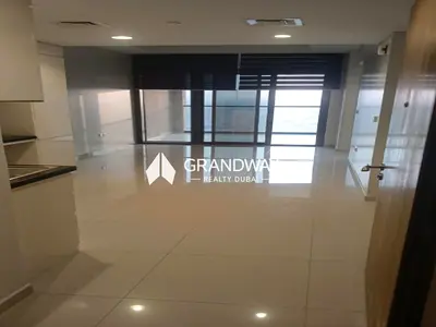 Spacious 2BR I Great Location I Sea View