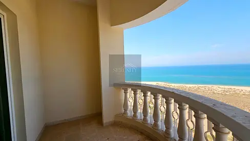 Above the Waves | Panoramic Sea & Beach Views