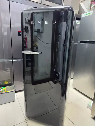 Smeg Retro Refrigerator Black Edition