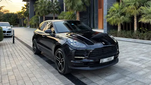 2019 Porsche Macan Standard GCC Specs — Excellent Condition