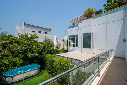 4BR Villa | Beach Walk | Ready to Move In