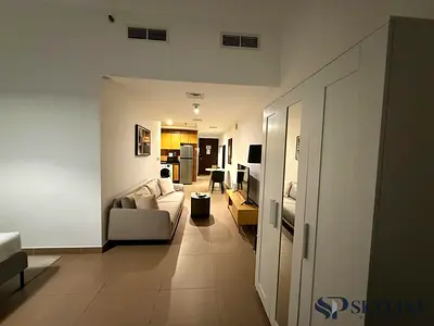 SPACIOUS LAYOUT | VACANT | NEGOTIABLE