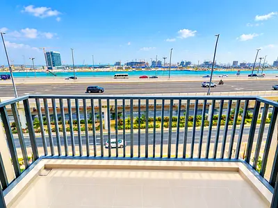 Elegant 1BHK || Sea View || 1 Step to Metro