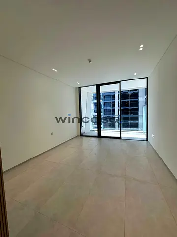 Spacious Studio | Community View | Unfurnished | Binghatti Ivory