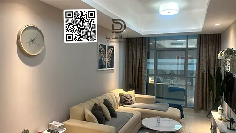 One bedroom and a living room for annual or monthly rent. The location is strategic, close to all services.