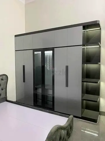 Modern Grey Gloss 6-Door Wardrobe with Open Side Shelves and LED Lighting