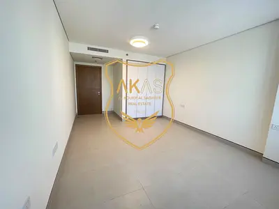 *1BHK For Family Sharing / Company Staff | Next to Metro Station | Ready to Move*