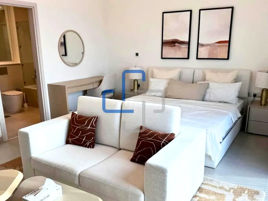 Studio with Balcony | High Floor | Prime Location