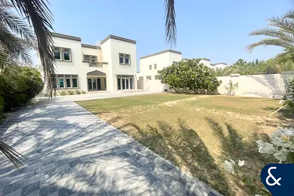 Huge Garden | 3 Bed | Well Maintained