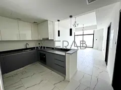Modern 4 BHK + Maids Room Villa | Rented | Single Row