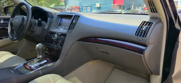 2014 Infiniti G25 缩略图 18