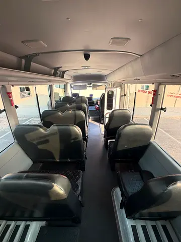 2019 Toyota COASTER — фото 8