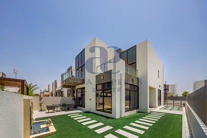 VOT | FURNISHED | UPGRADED | TURNKEY HOME
