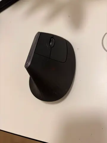 Logi Ergonomic vertical wireless mouse - used 1 week, good condition